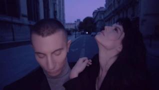 YSL反转巴黎“放肆去爱”系列爱恋短片：《爱之初识》